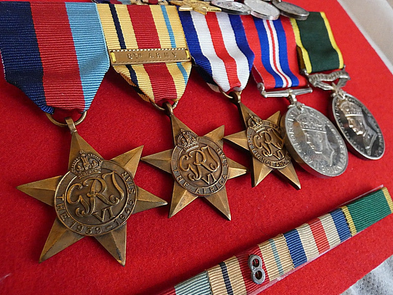 WW2 British Service Medal Set Full Size + Miniature 2066566 SGT. A.E.PACK. R.A.