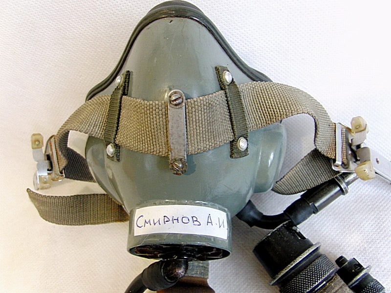 USSR Pilots KM-34 Aviation Oxygen Mask