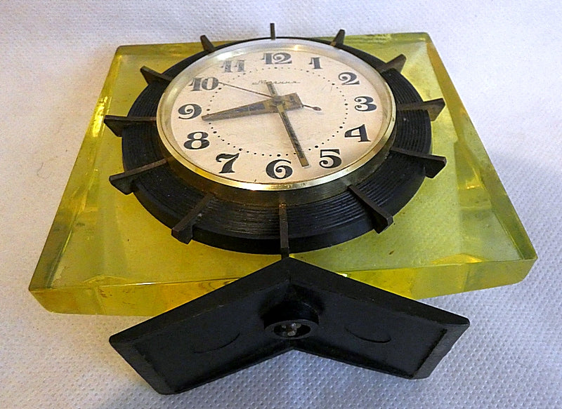 Molniya Clock