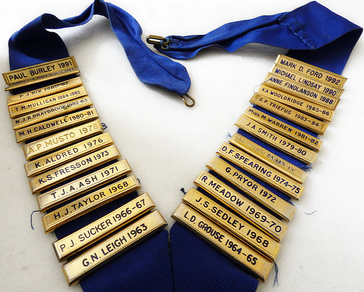 Westminster Junior Chamber of Commerce PRESIDENT Brass Medal Jewell With 26 Name Plates 1963- 1992 British Original
