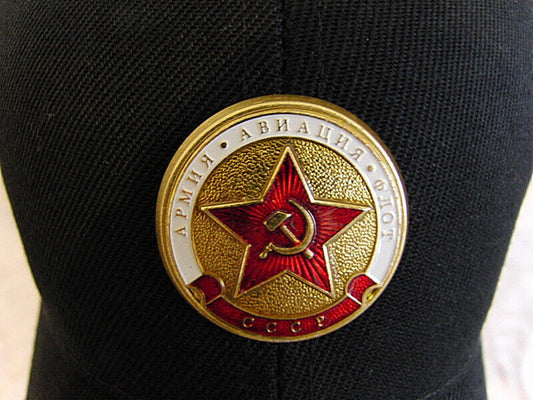 6425008