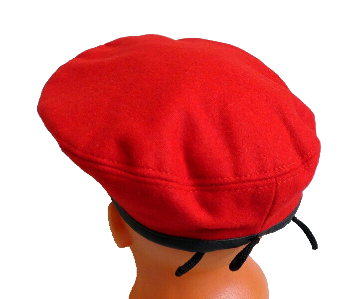Russian Young Army Cadets National Movement Yunarmiya Beret with Metal Badge