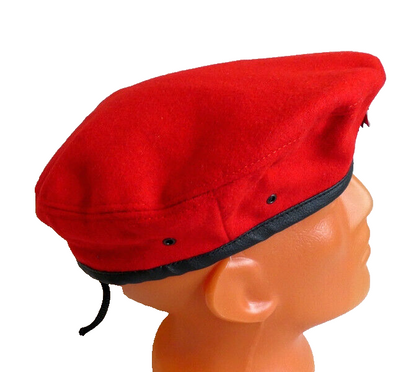Russian Young Army Cadets National Movement Yunarmiya Beret with Metal Badge