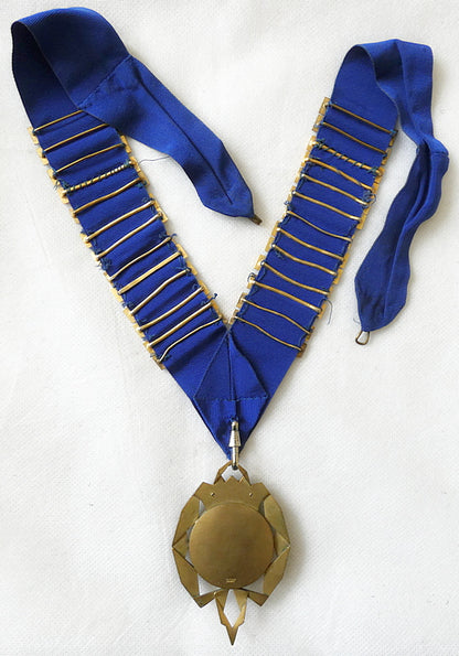 Westminster Junior Chamber of Commerce PRESIDENT Brass Medal Jewell With 26 Name Plates 1963- 1992 British Original
