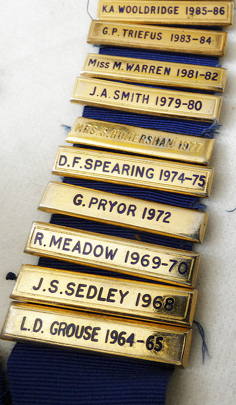 Westminster Junior Chamber of Commerce PRESIDENT Brass Medal Jewell With 26 Name Plates 1963- 1992 British Original