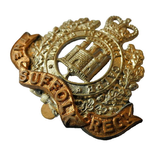 The Suffolk Regiment British Army Cap Badge QC 40 x 45 mm