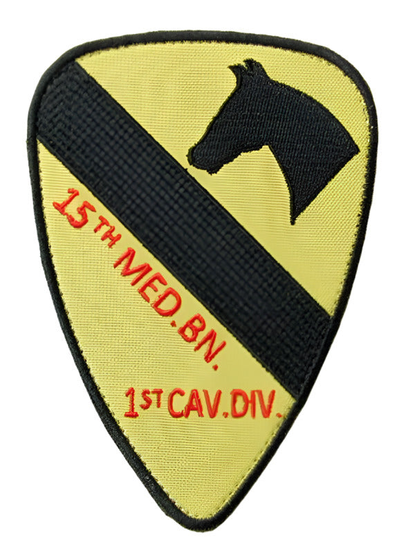 US 15th Med Battalion 1st Cavalry Division Military Patch Embroidered Hook Loop